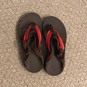 Women’s Chaco flip flops